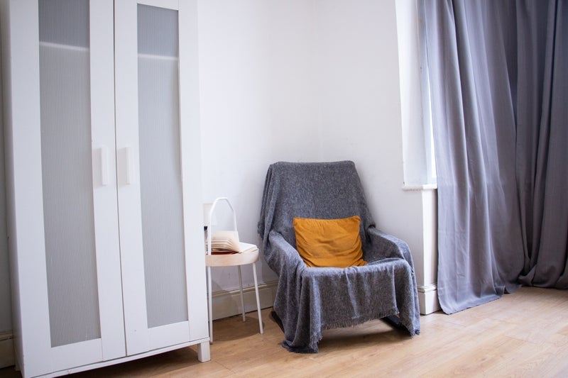 Room Clarendon Gardens in Greater London