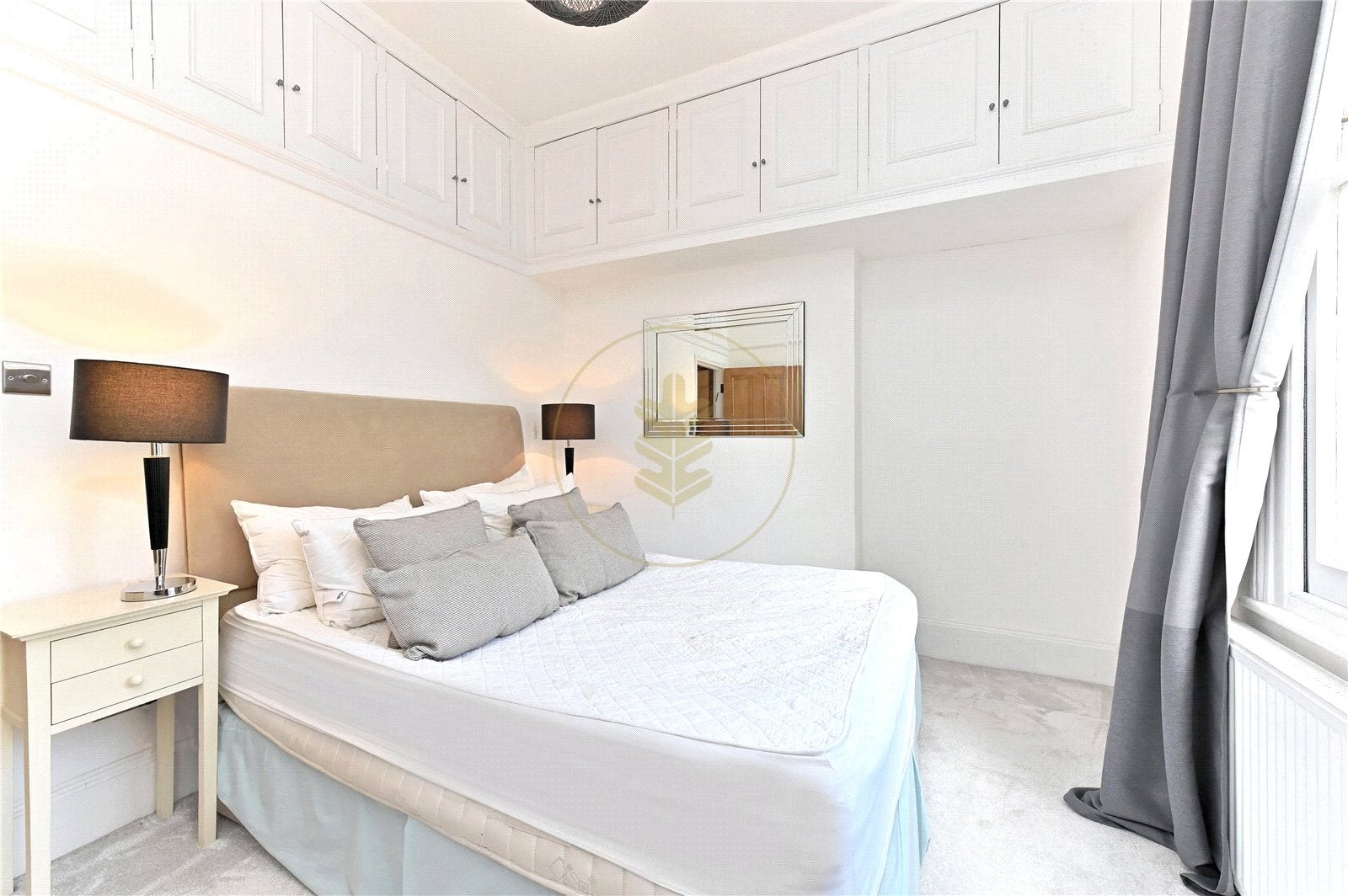 Flat Priory Terrace in Greater London