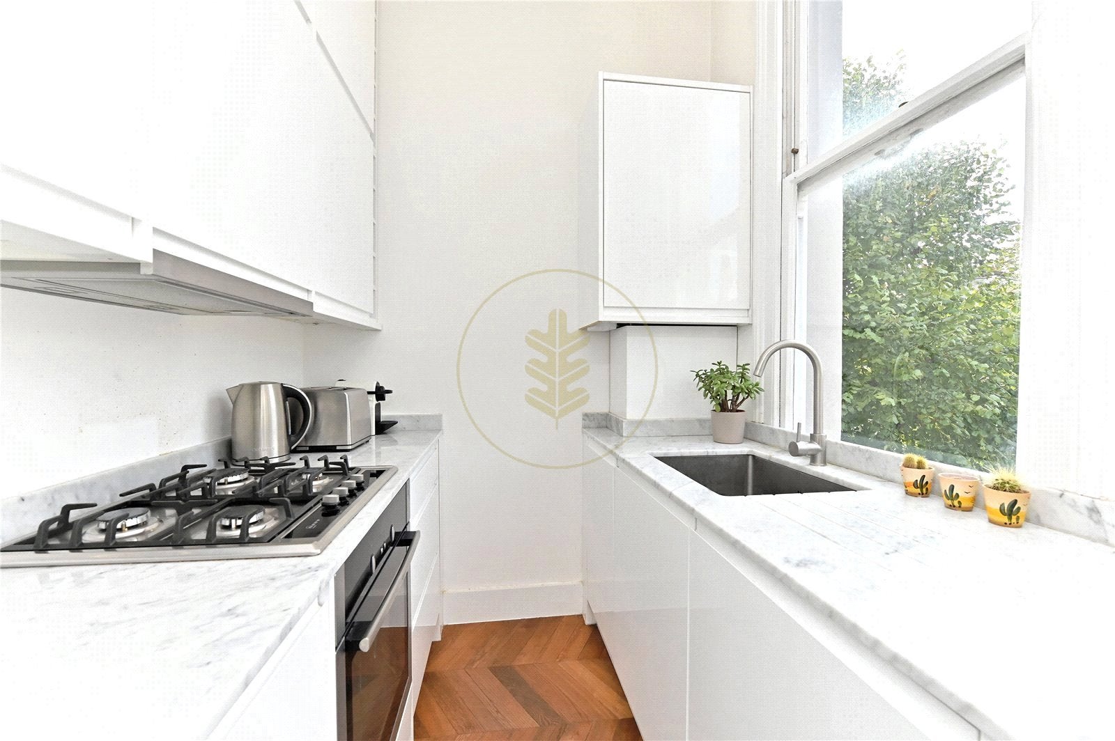 Flat Priory Terrace in Greater London