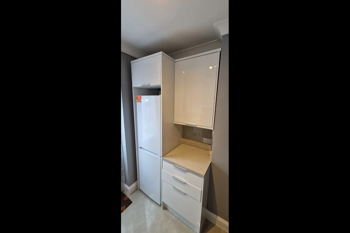 Flat Ellerdine Road in Greater London