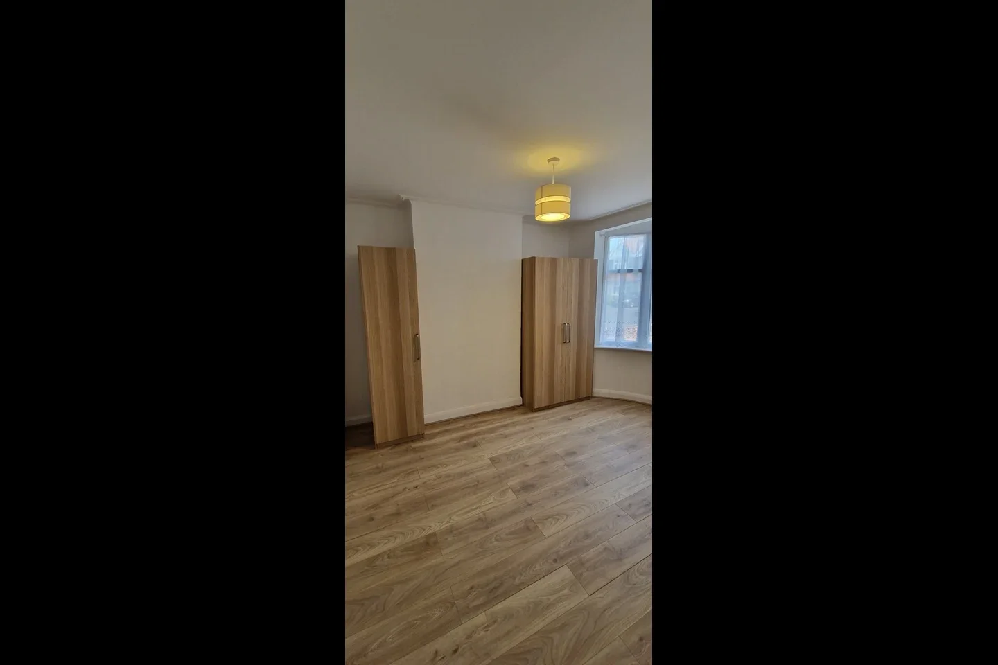 Flat Ellerdine Road in Greater London