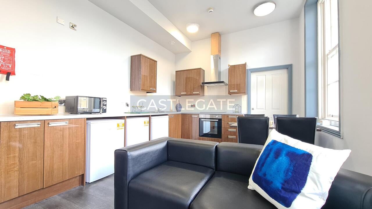 Room St George's Square in Kirklees