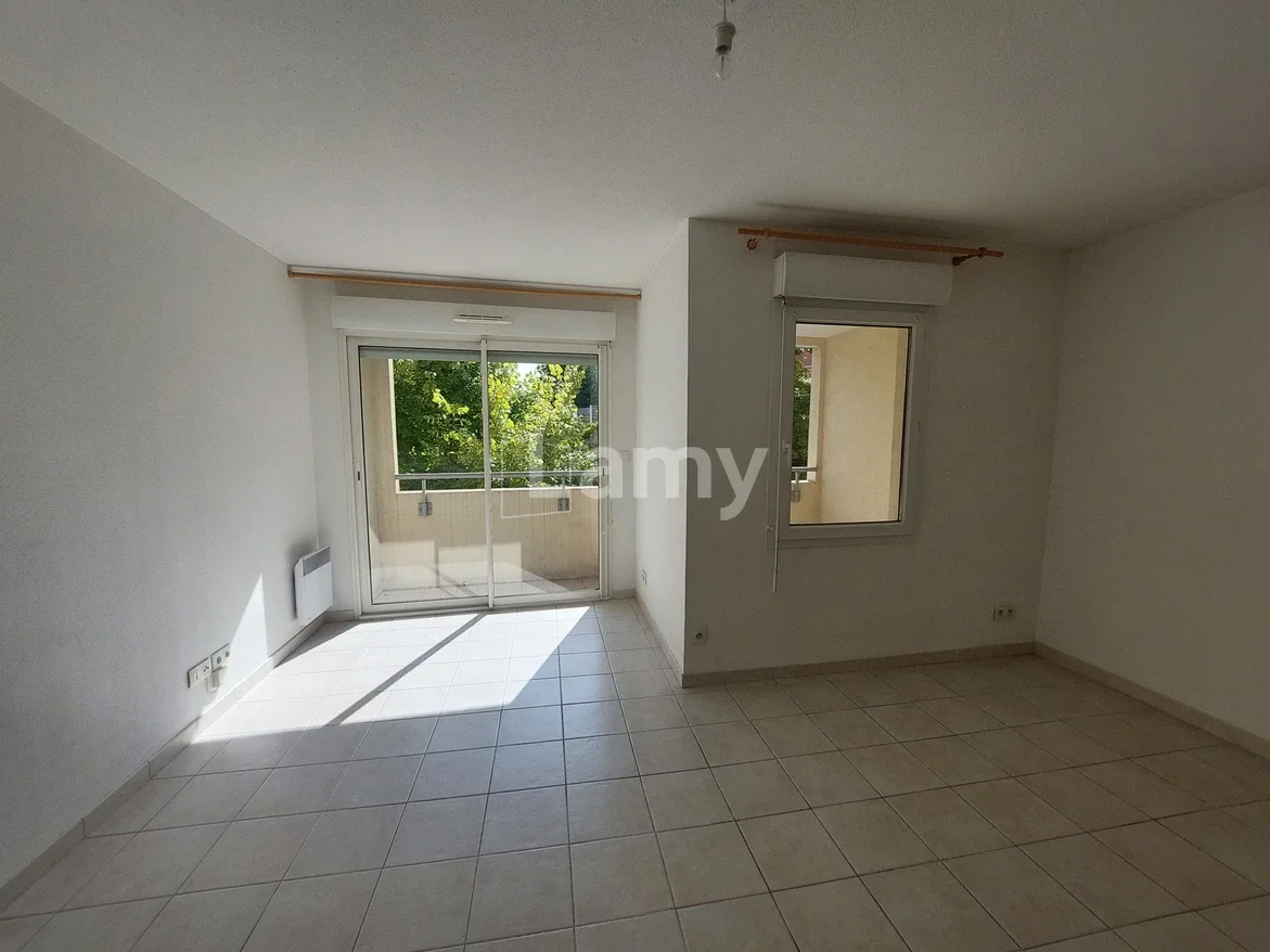 Appartement Avenue du Maréchal Juin à Nîmes