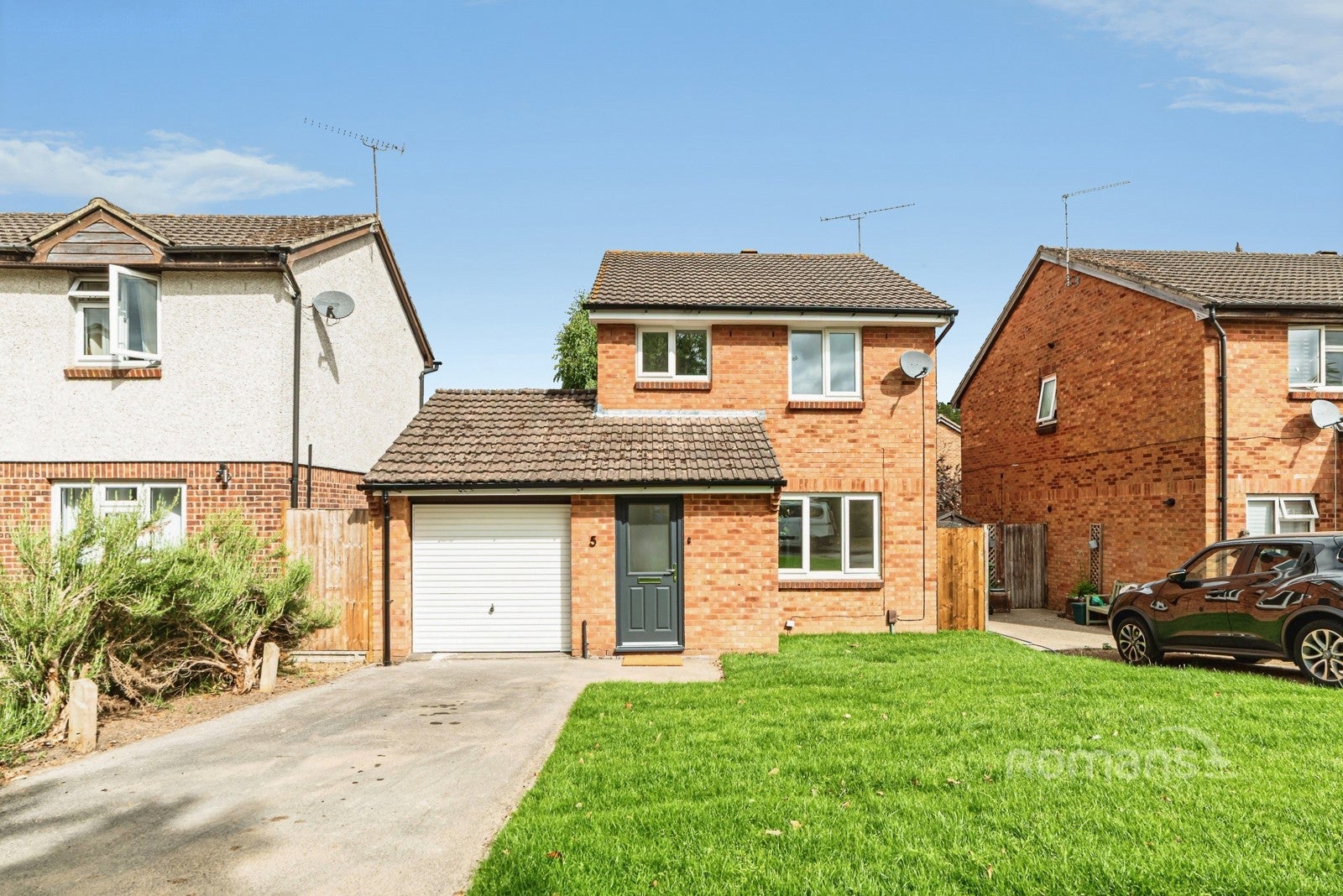 House The Ridings in Tilehurst