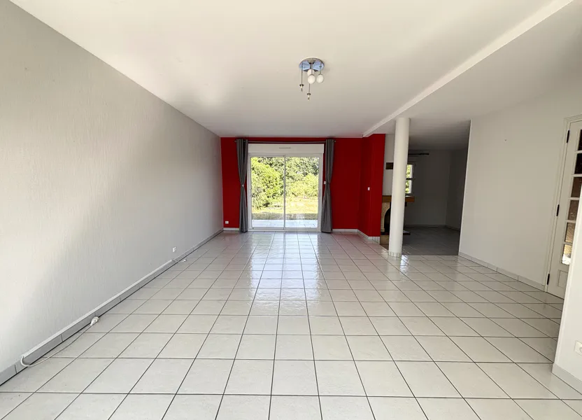 House Rue des Platanes in Damigny