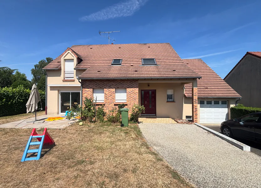 Maison Rue du Chant des Oiseaux à Damigny