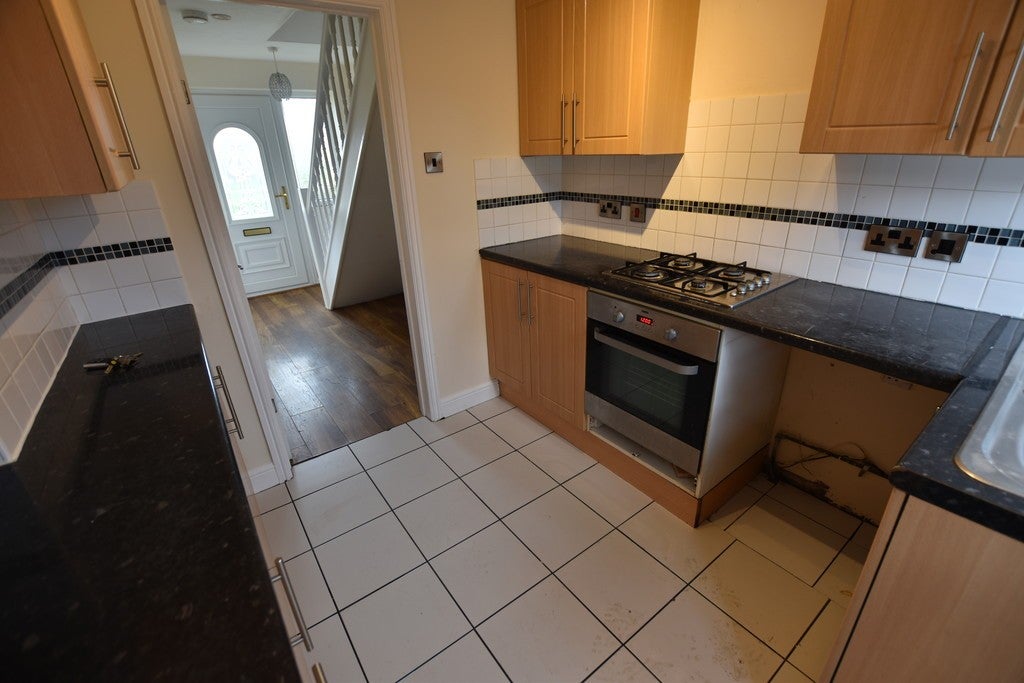 Flat Second Avenue in Bolton