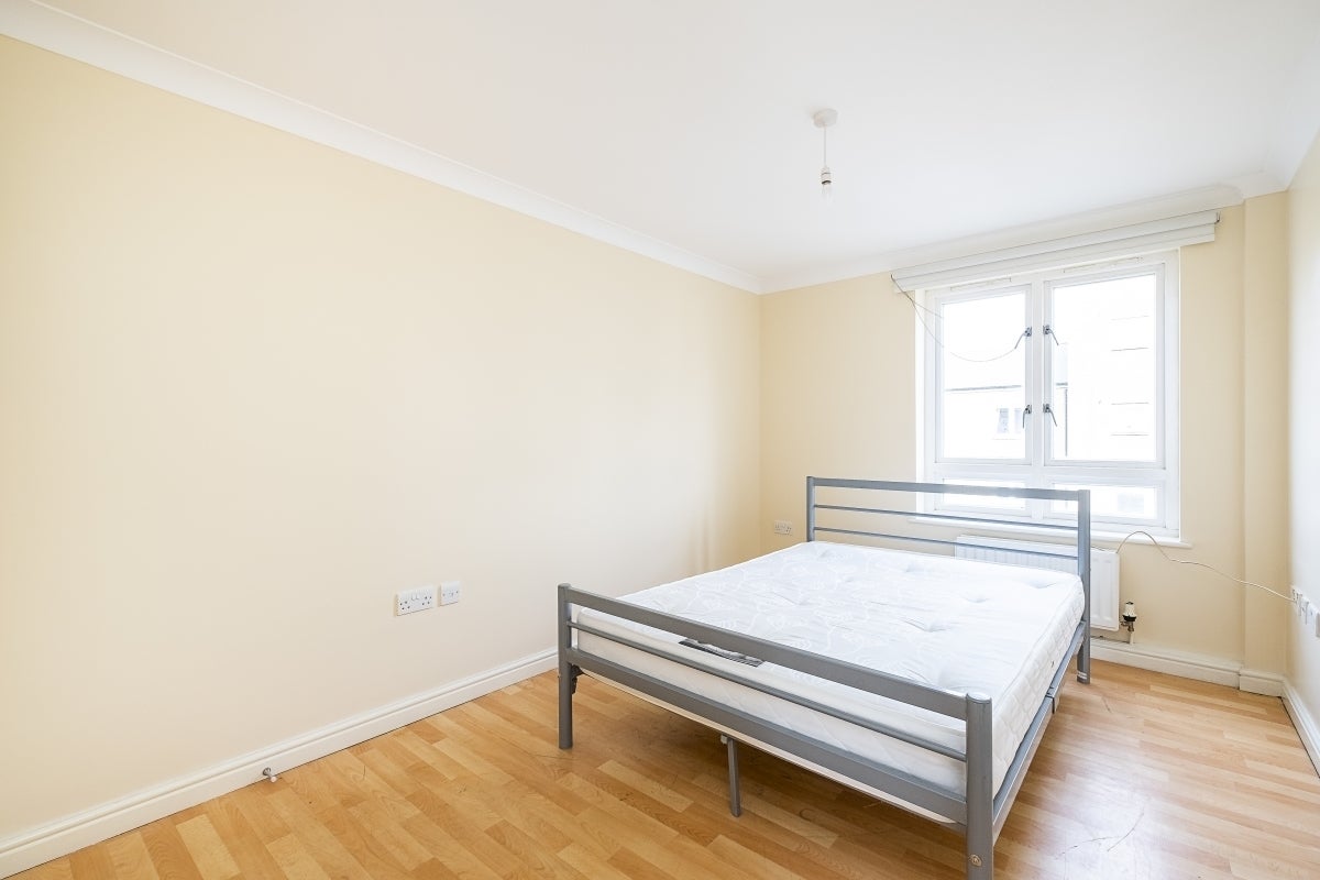 Flat Amhurst Road in Greater London