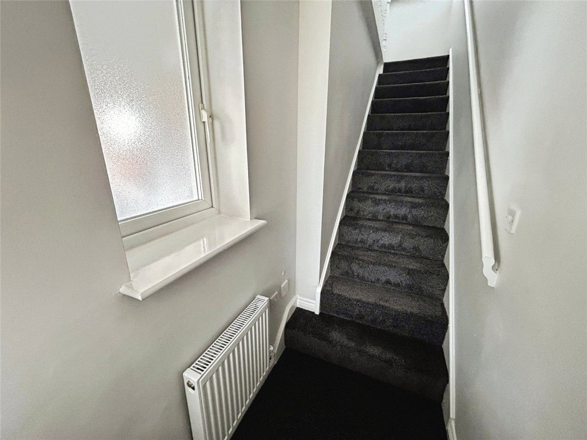 Flat Chorley Way in Coventry
