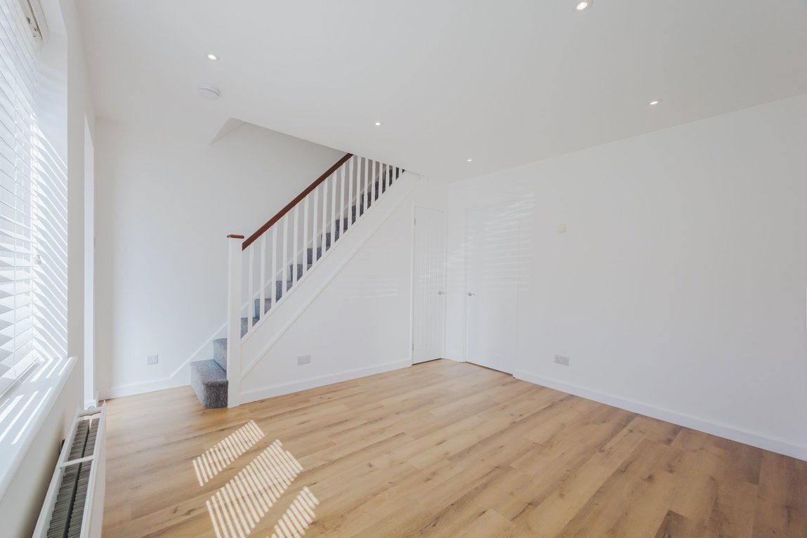 House Graythwaite Close in Blunsdon St Andrew
