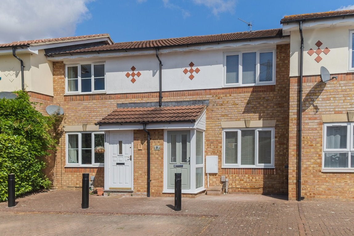 House Graythwaite Close in Blunsdon St Andrew