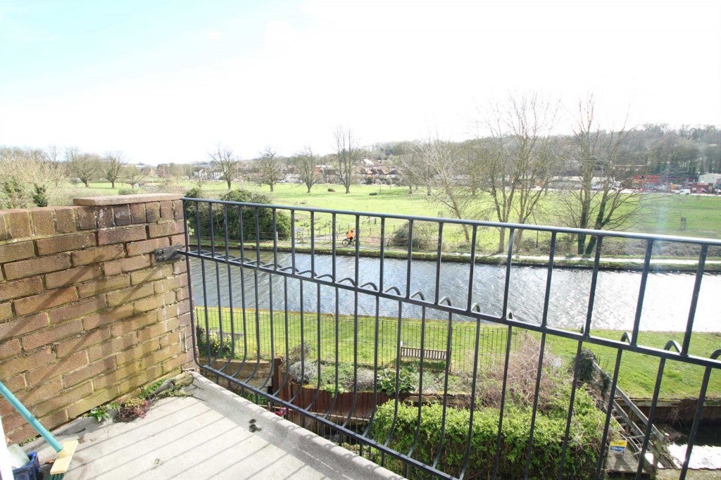 Flat River Park in Dacorum