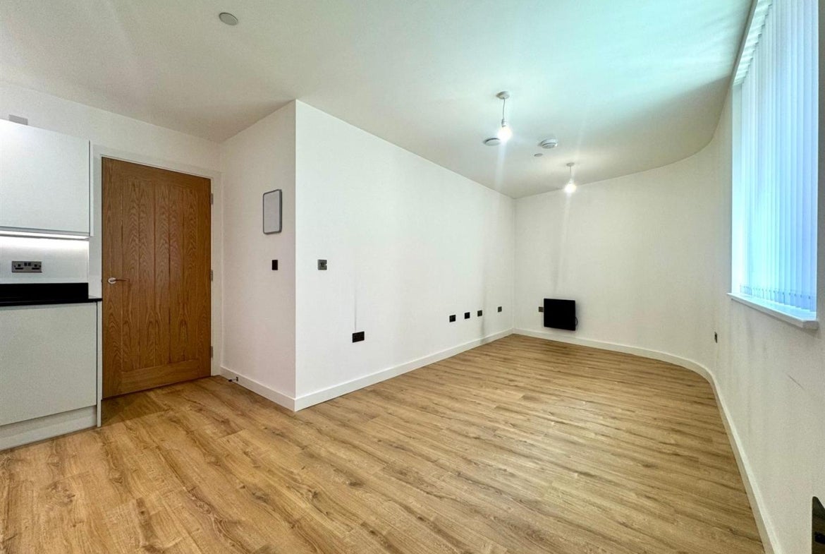 Flat Camden Drive in Birmingham