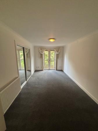 Flat Cumbernauld Road in Stepps