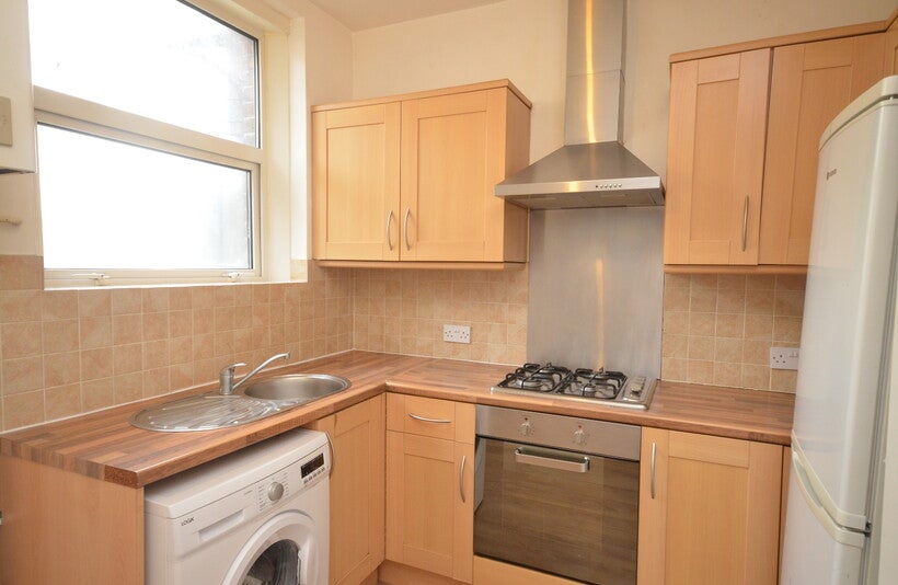 Flat Stanstead Road in Greater London