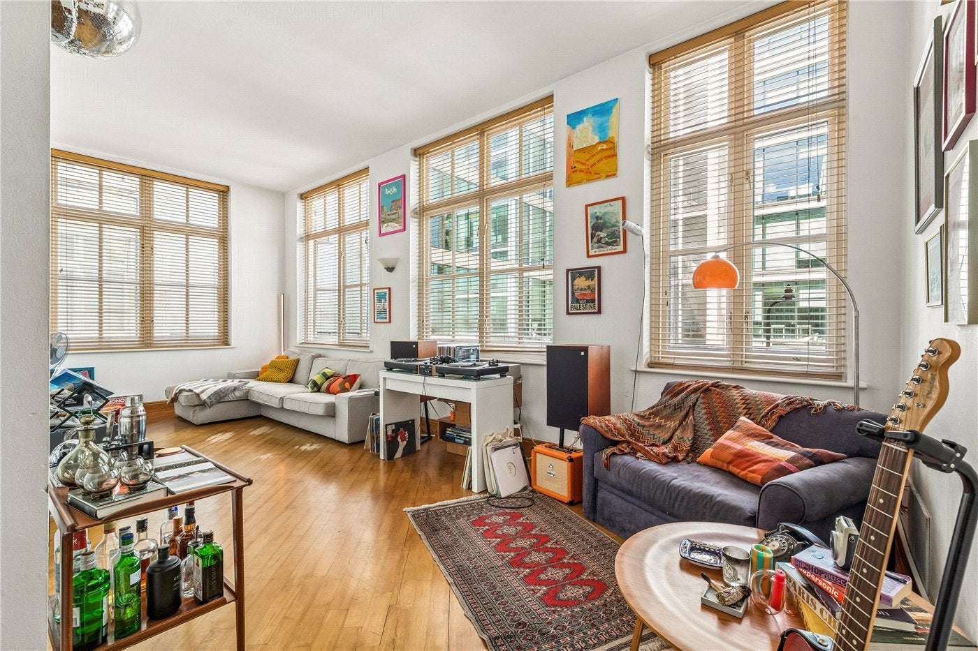 Flat Middlesex Street in City of London