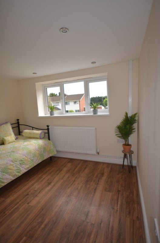 Flat Maes Sarn in Llantrisant