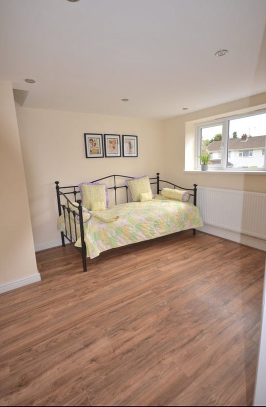Flat Maes Sarn in Llantrisant