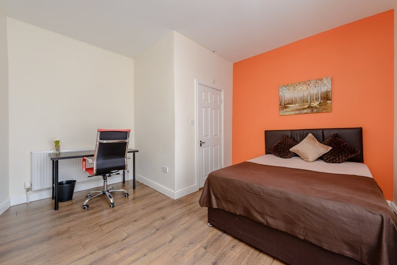 Room Harnall Lane West in Coventry