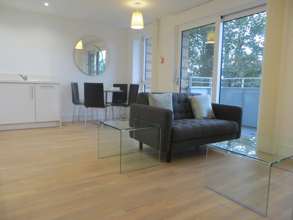 Flat Hannaford Walk in Greater London