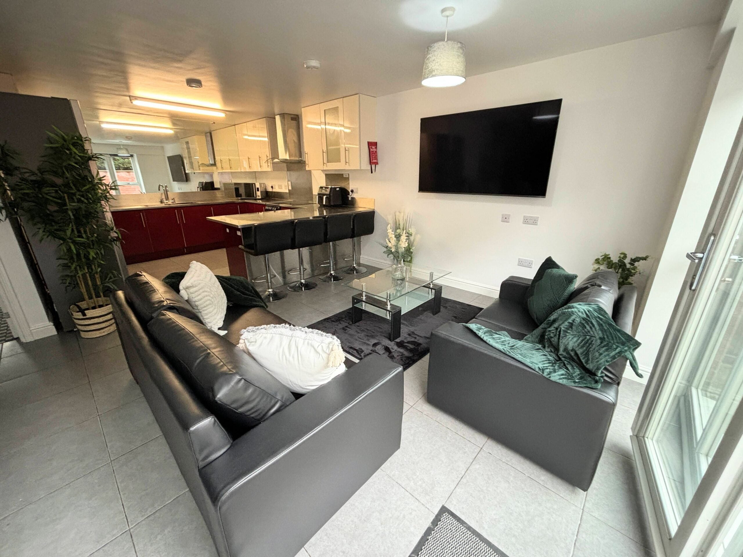 Room Broadgate in Coventry