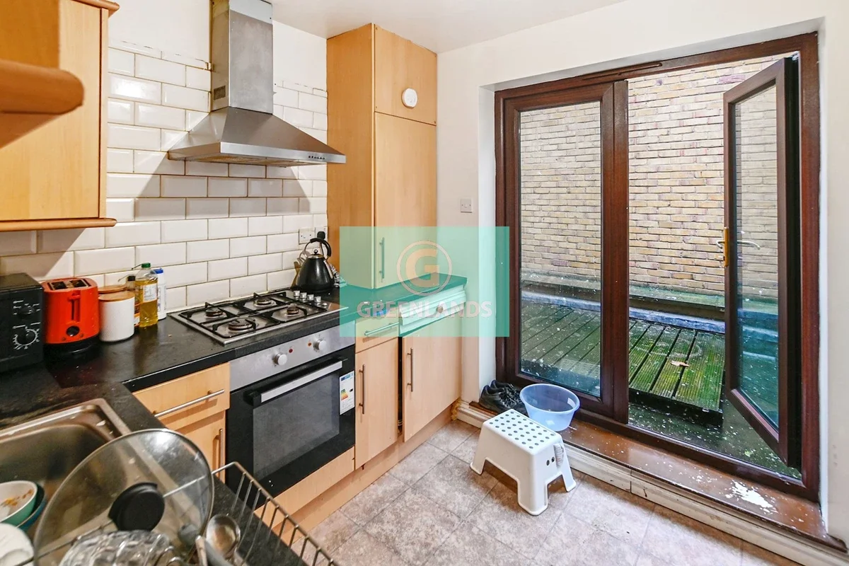 Flat Voss Street in Greater London