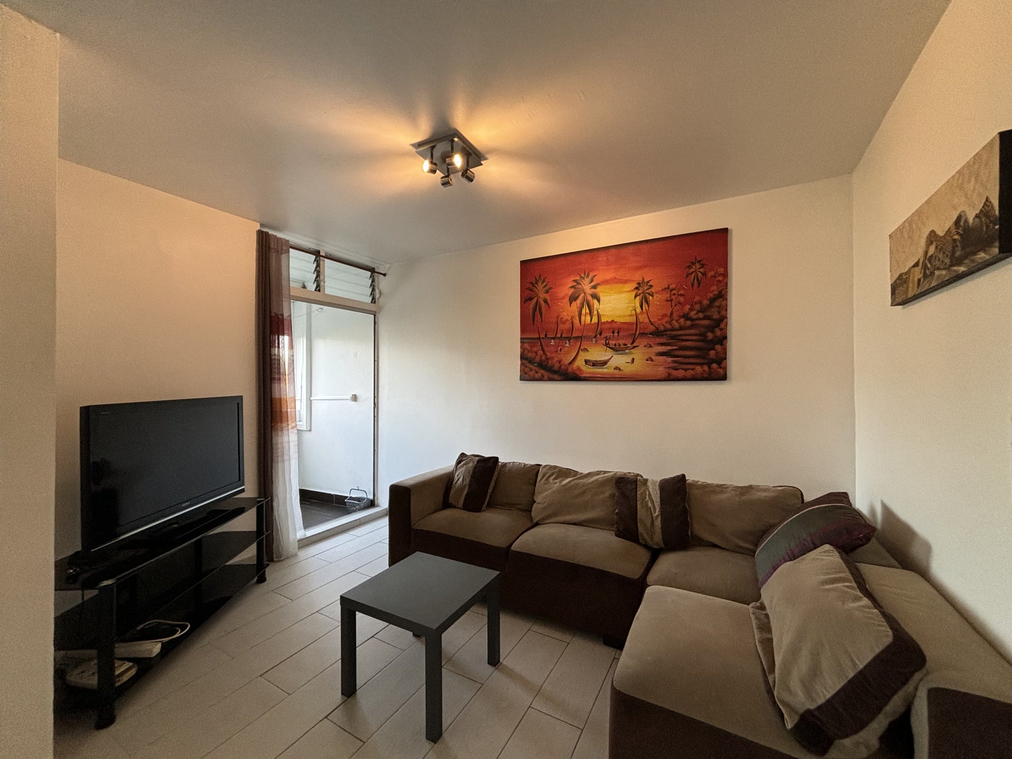 Appartement Rond-Point de Dugazon à Les Abymes