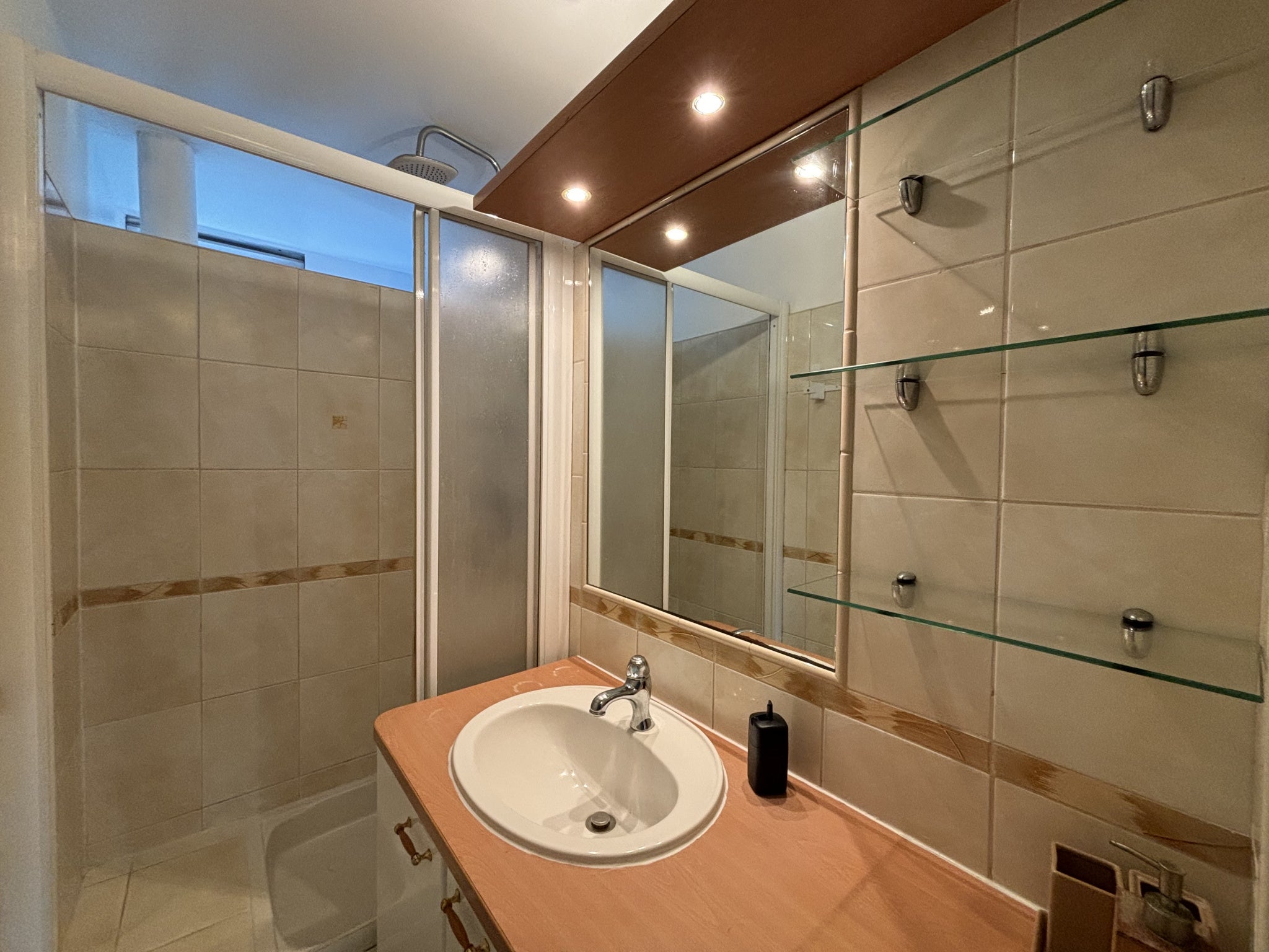Appartement Rond-Point de Dugazon à Les Abymes