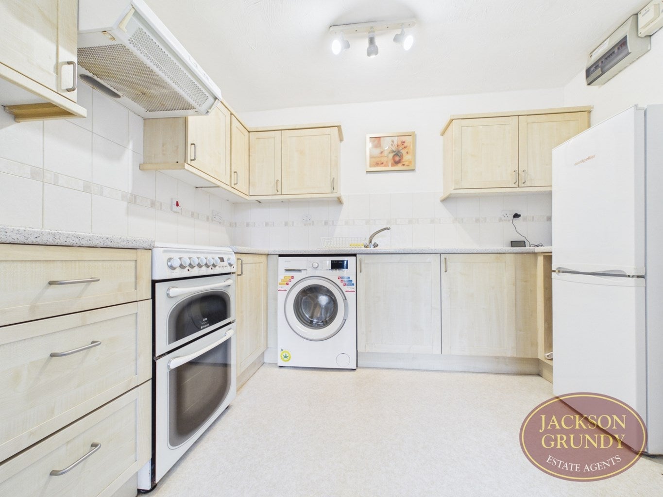 Flat Bordeaux Close in Duston