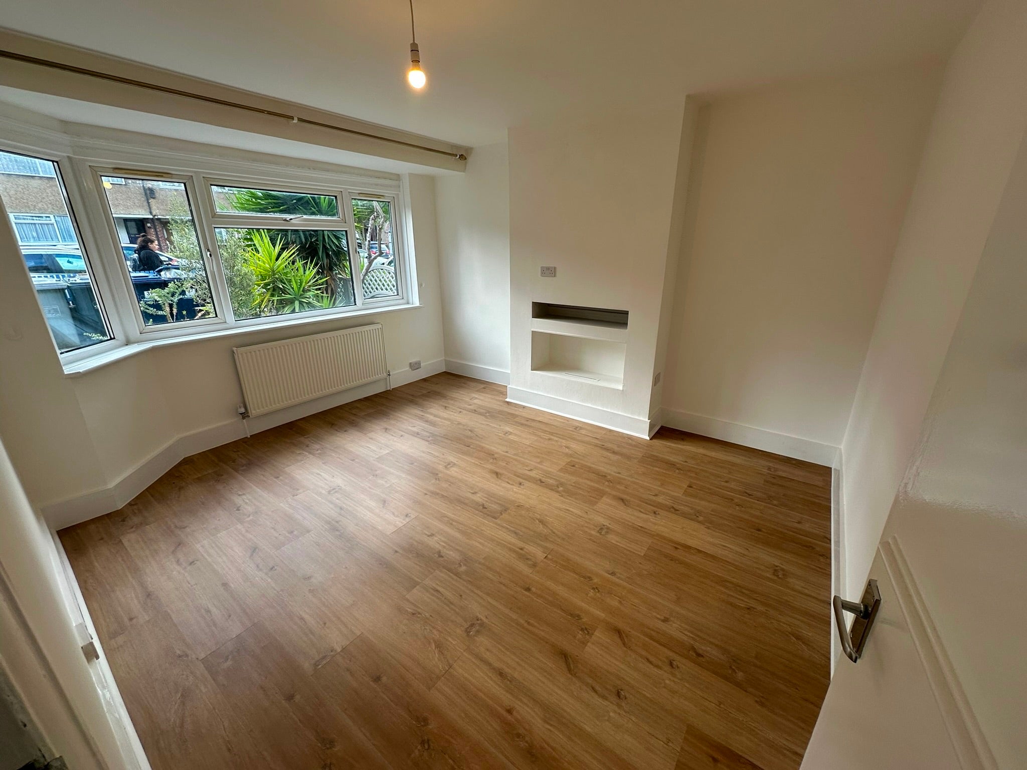 Flat Connell Crescent in Greater London