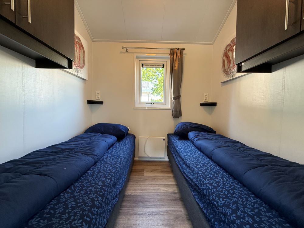 Twee-onder-één-kap te koop: van Haestrechtstraat 24-142, Kaatsheuvel