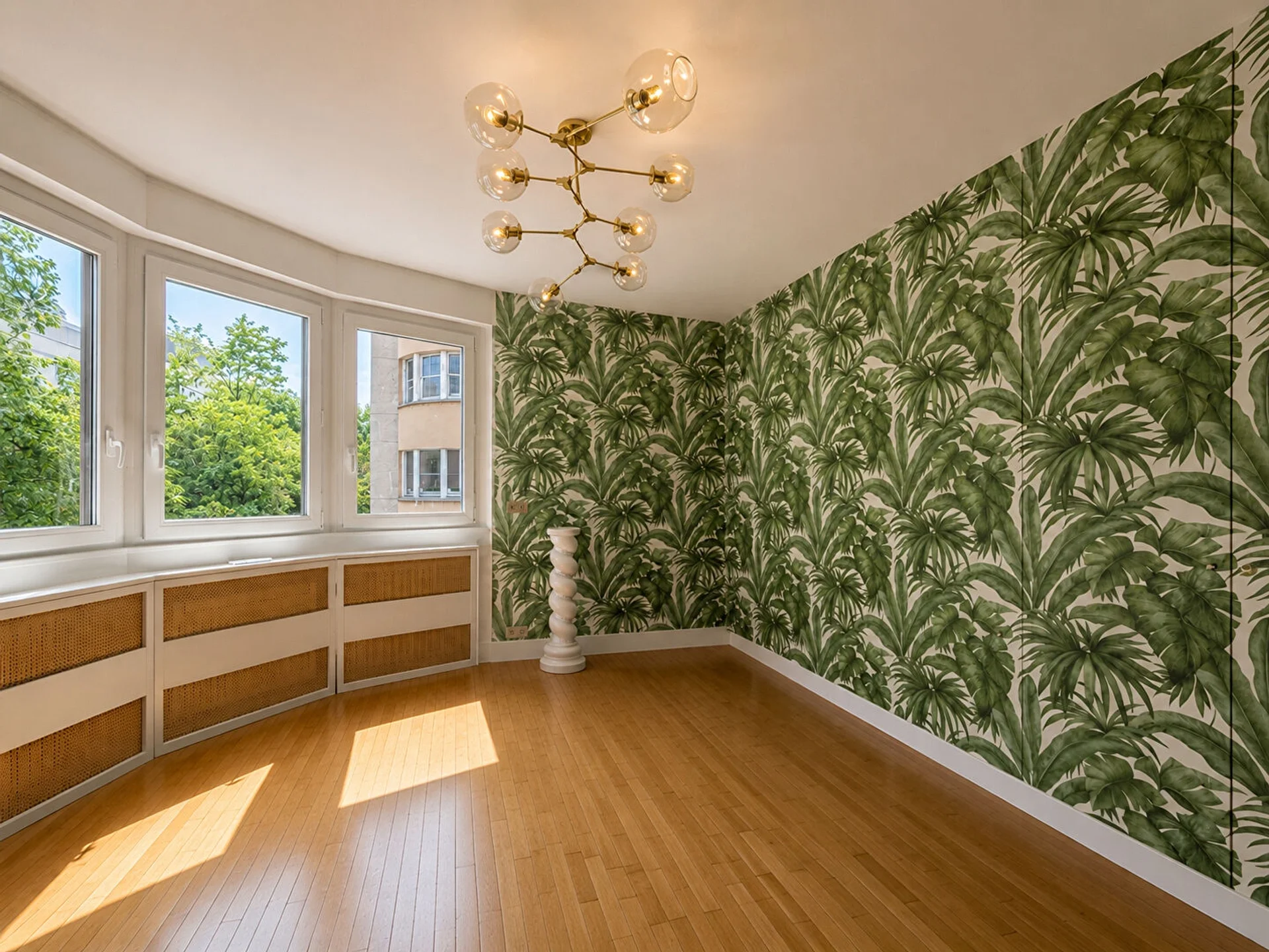 Flat Rue de la Convention in Paris