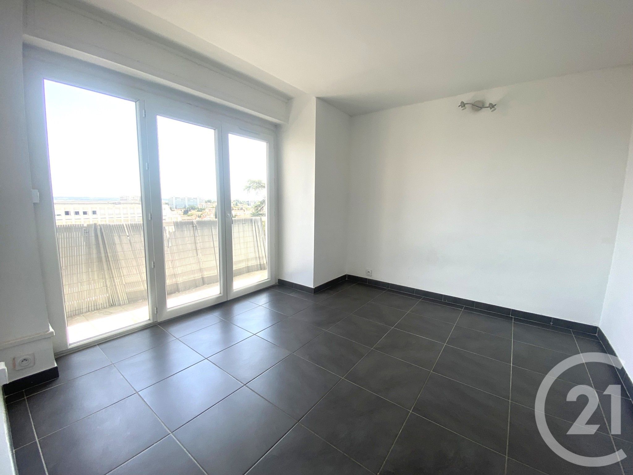 Appartement Avenue Kennedy à Nîmes