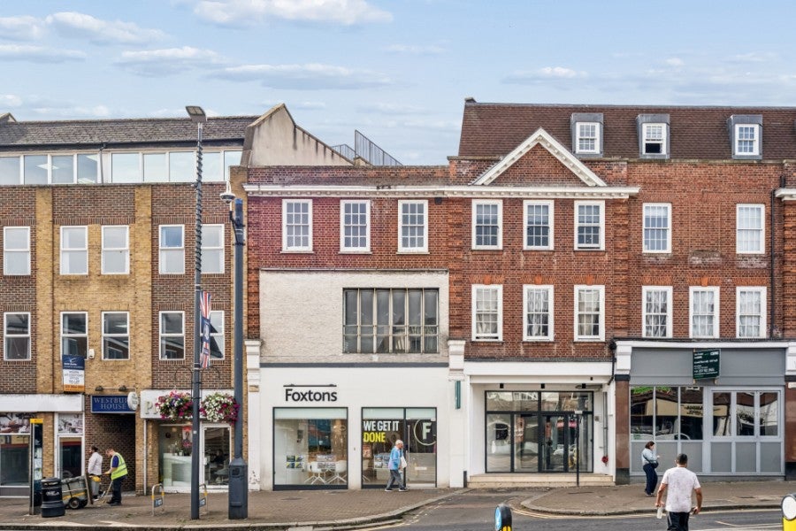 Flat Bridge Street in Greater London