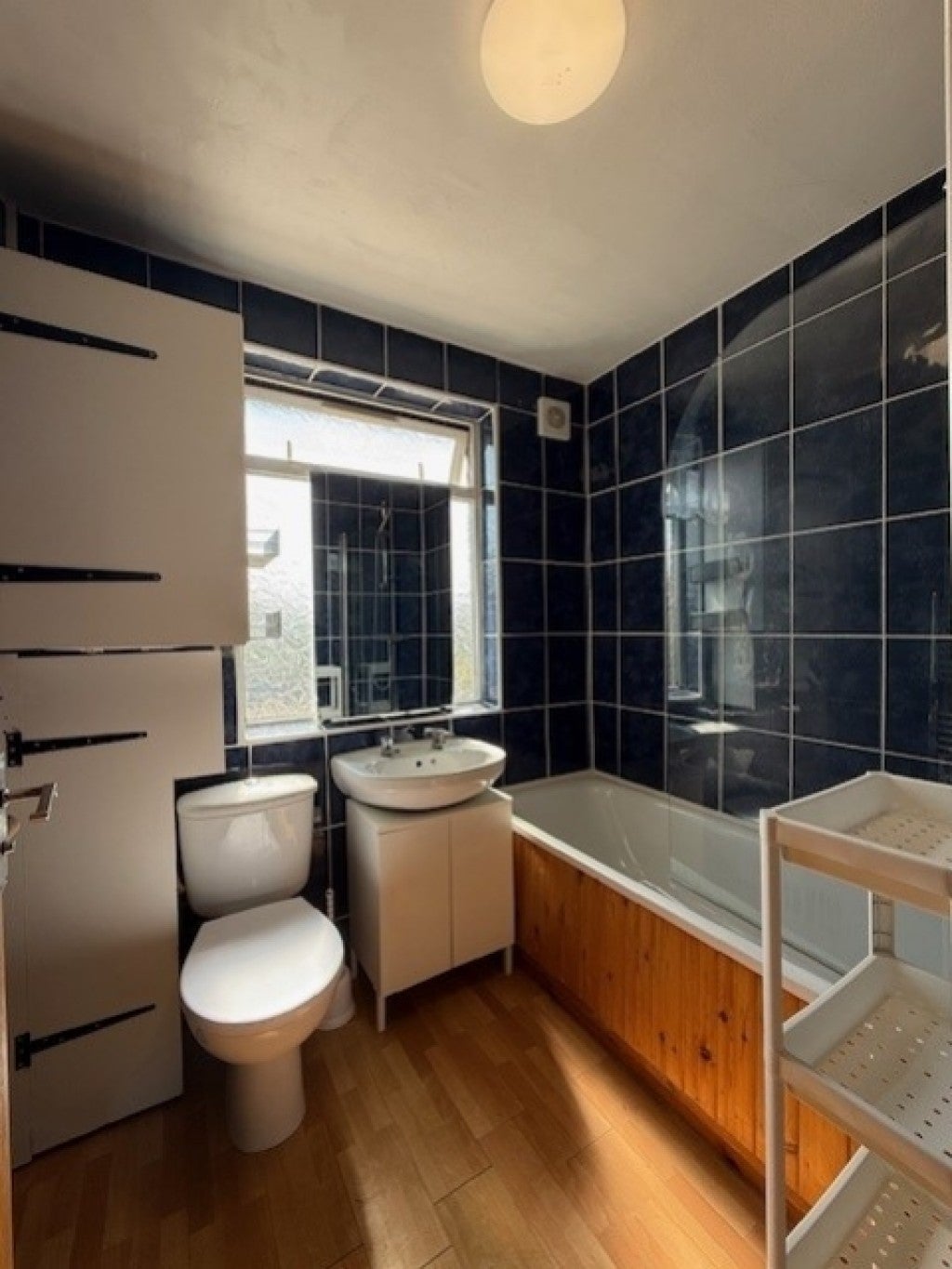 Flat Princes Drive in Greater London