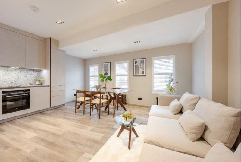 Room St John's Lane in Greater London