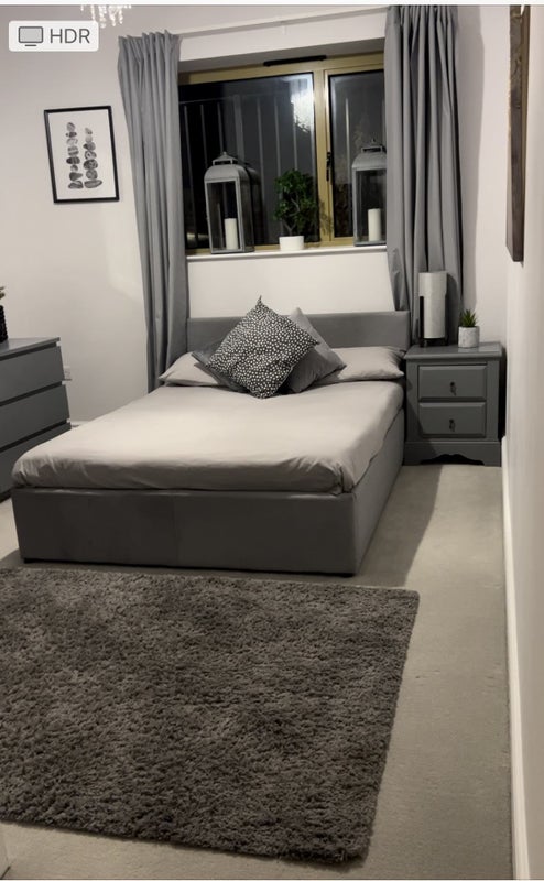 Room Ballards Rise in Greater London