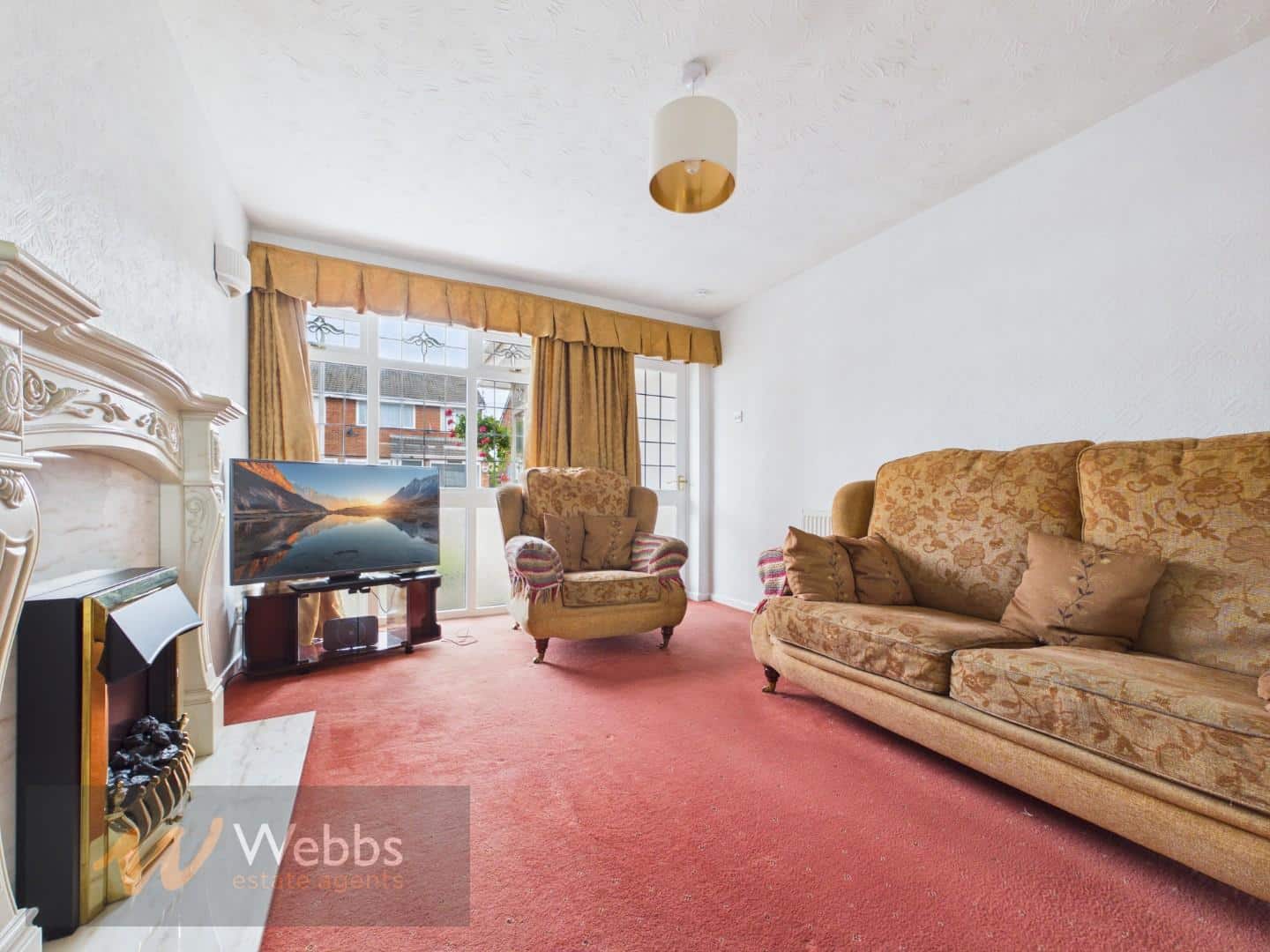 House Leamington Close in Cannock Chase