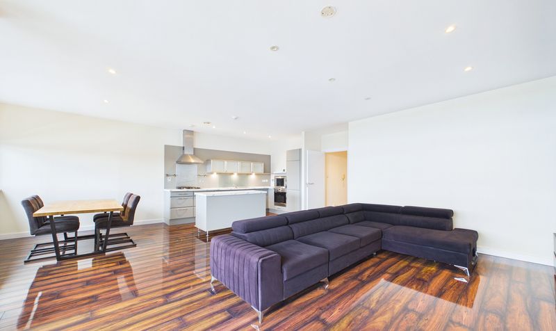 Flat Lancefield Quay in Glasgow