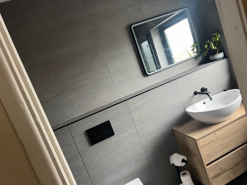 Room Kimberley Court in Bridgend