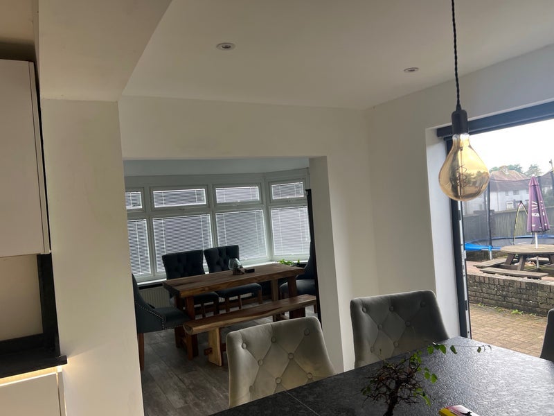 Room Kimberley Court in Bridgend