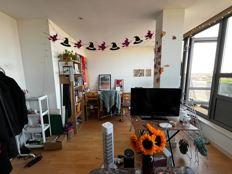 Room New Park Road in Greater London