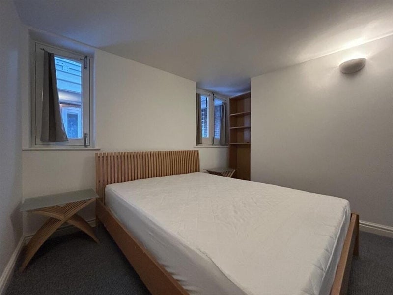 Room Wilton Place in Salford