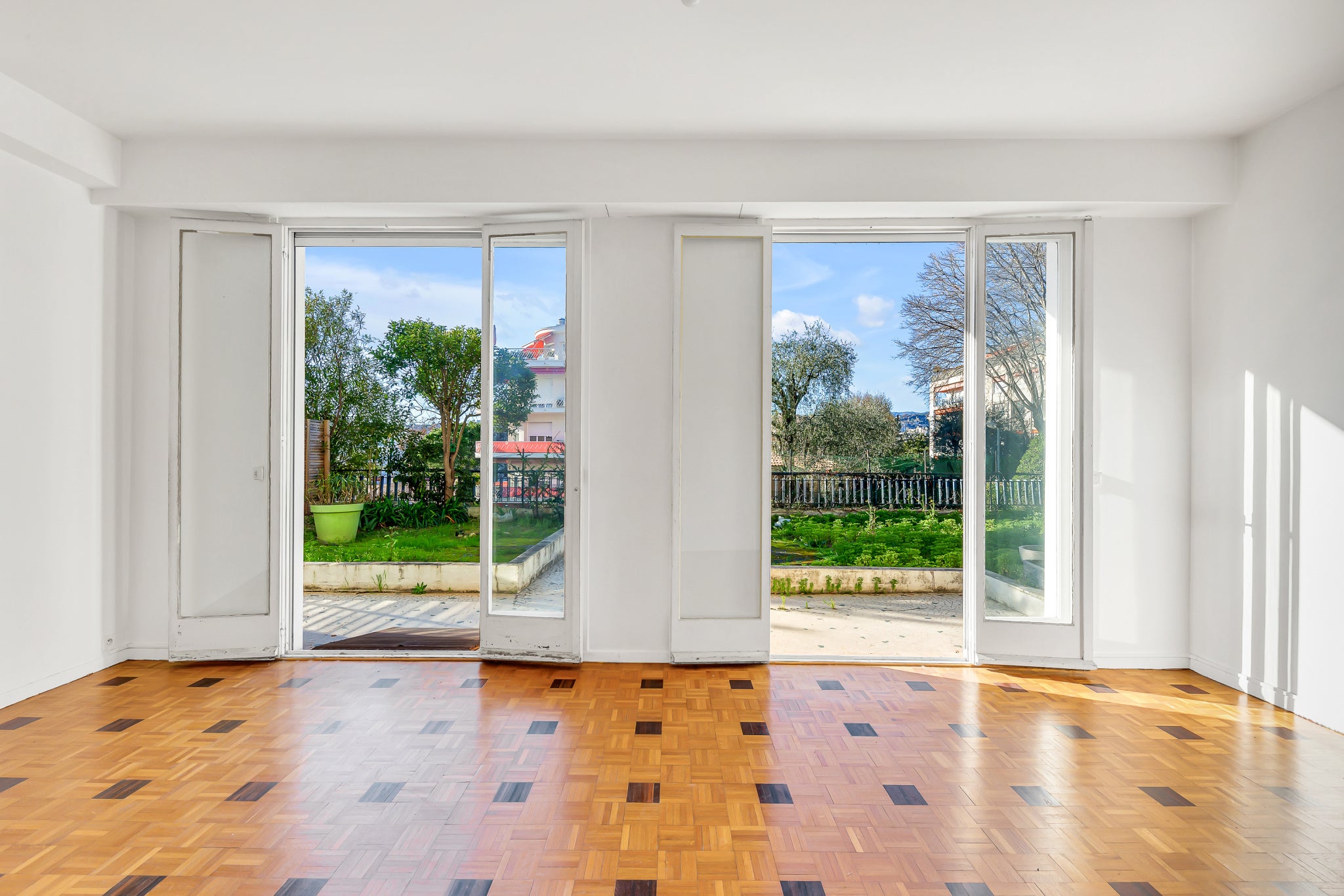 Flat Rue Claude Bernard in Nice