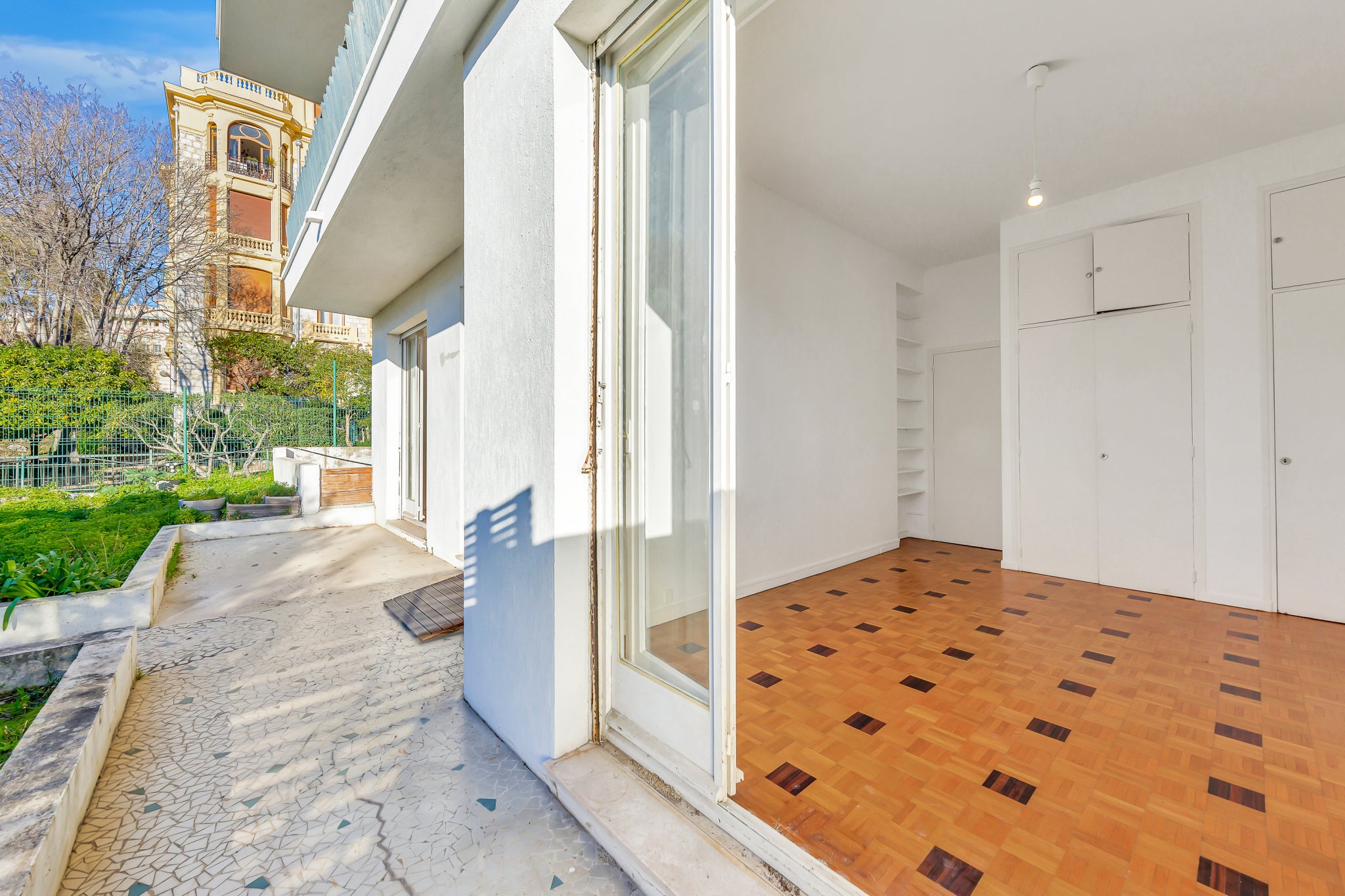 Flat Rue Claude Bernard in Nice