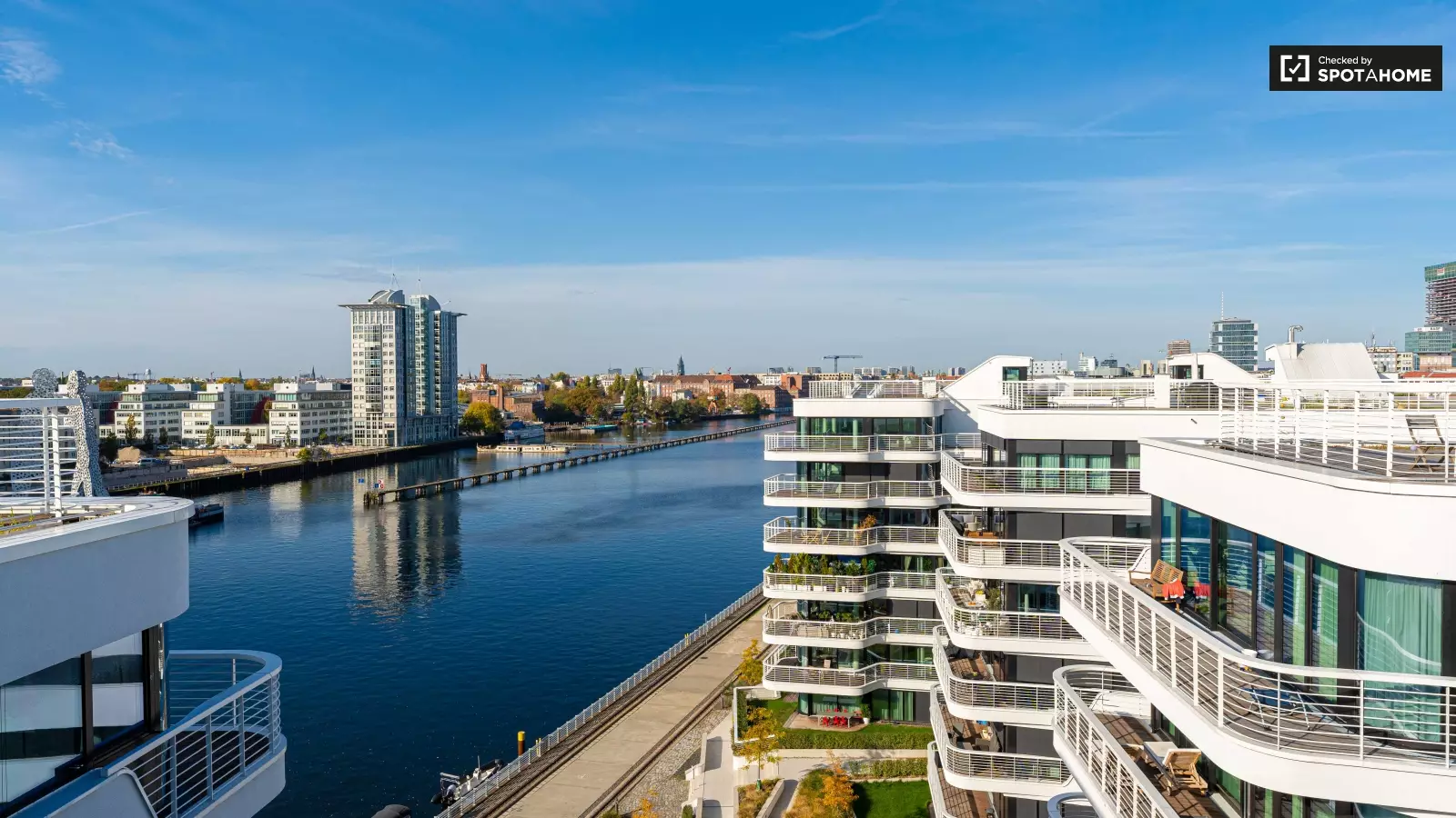 Wohnung Hafenvorfahrt in Berlin