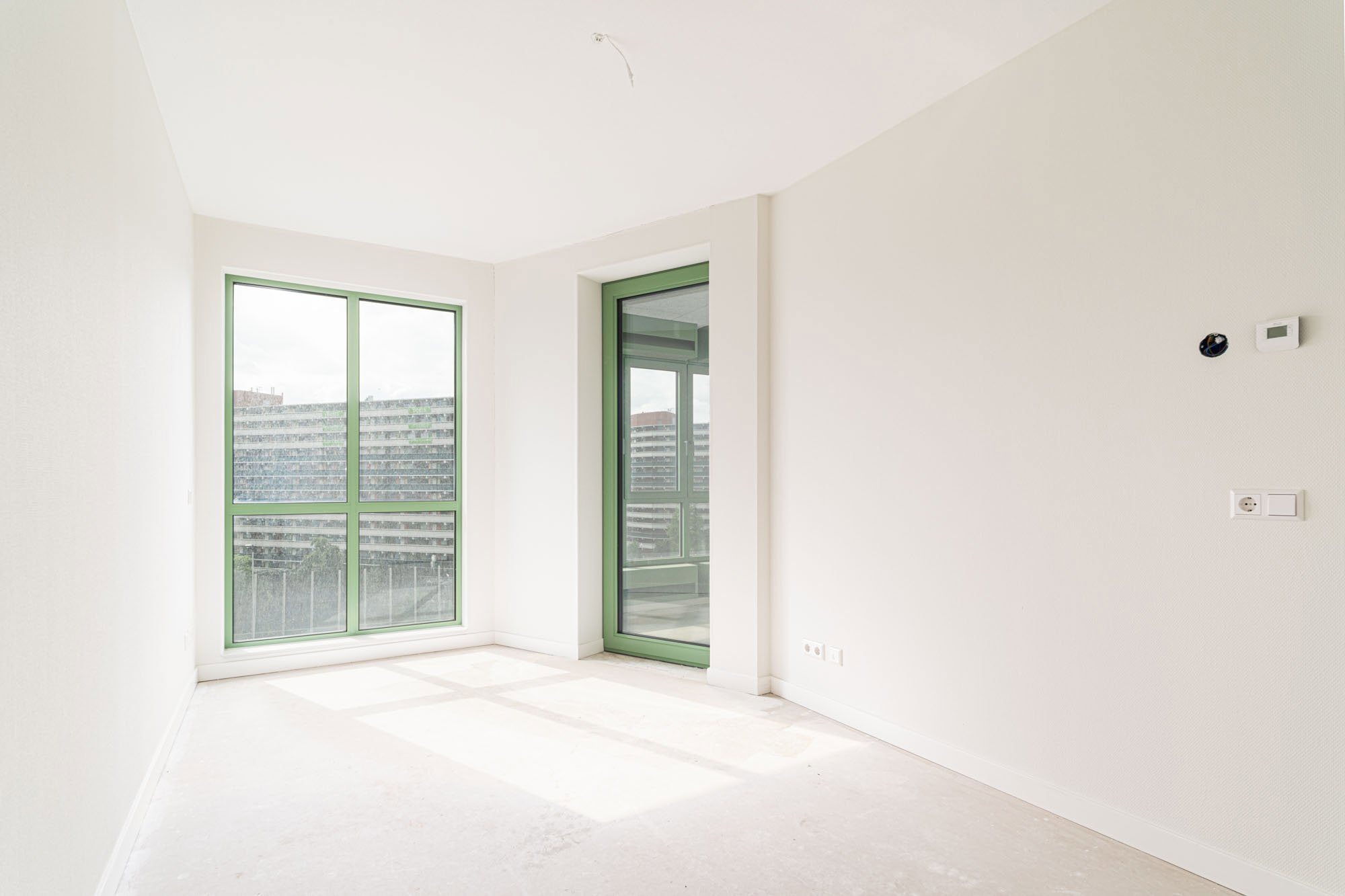 Flat Elzenhagensingel in Amsterdam