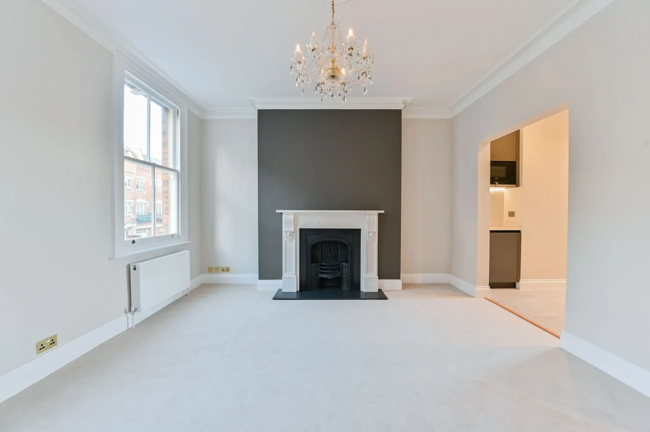 Flat St. Loo Avenue in Greater London