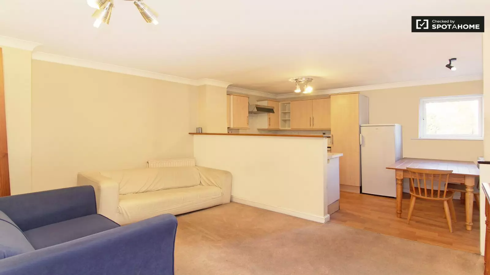 Flat The Grange in Greater London