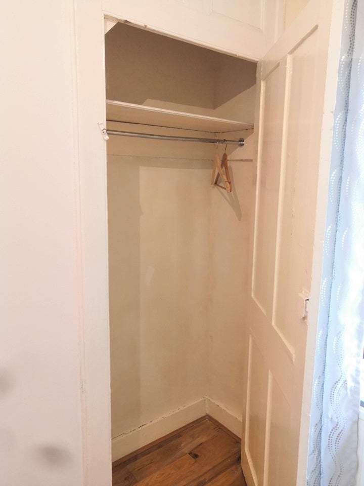 Room Waverley Road in Greater London